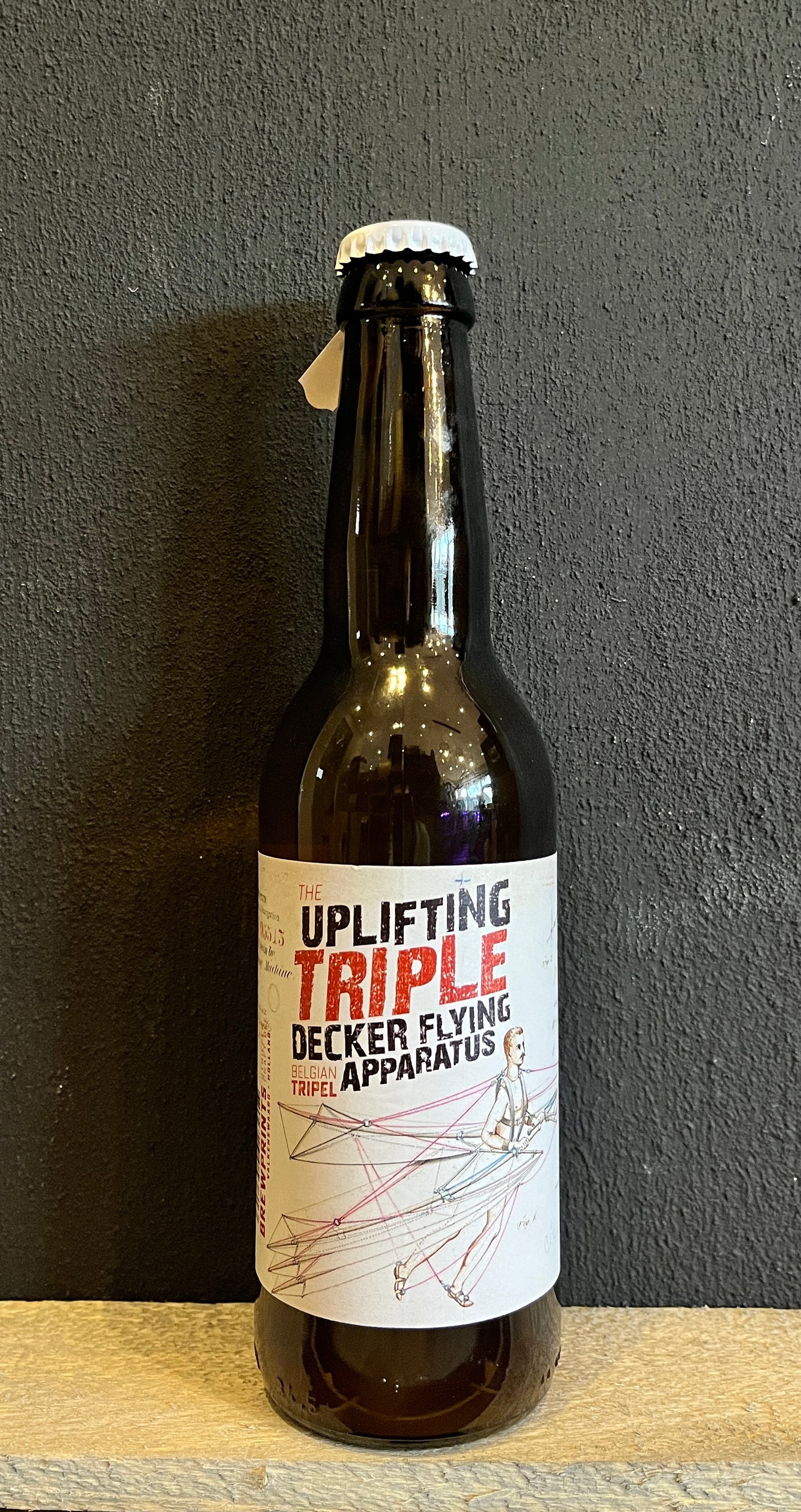 Strieper Craft Beer - Uplifting Triple Decker Flying Apparatus